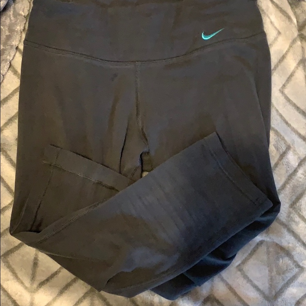 Nike jogger /yoga Capris